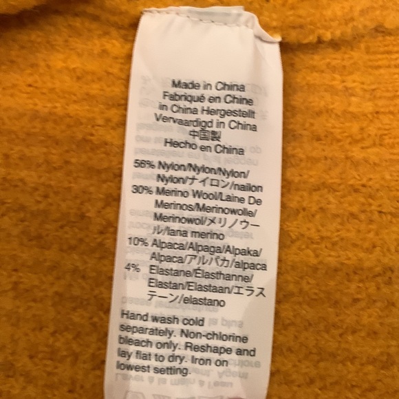 Jcrew high low waffle sweater in super soft yarn - Picture 3 of 5